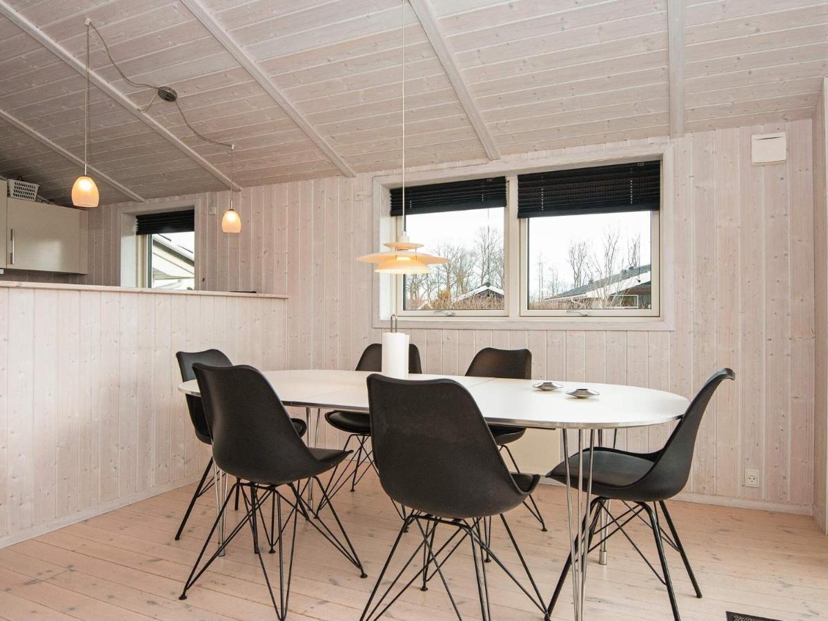 Three-Bedroom Holiday Home In Juelsminde 18 Sonderby  외부 사진